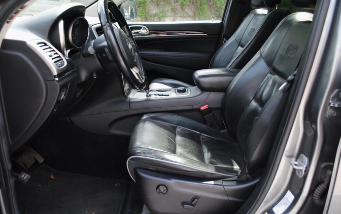 Jeep Grand Cherokee cena 63900 przebieg: 158900, rok produkcji 2012 z Radzymin małe 191